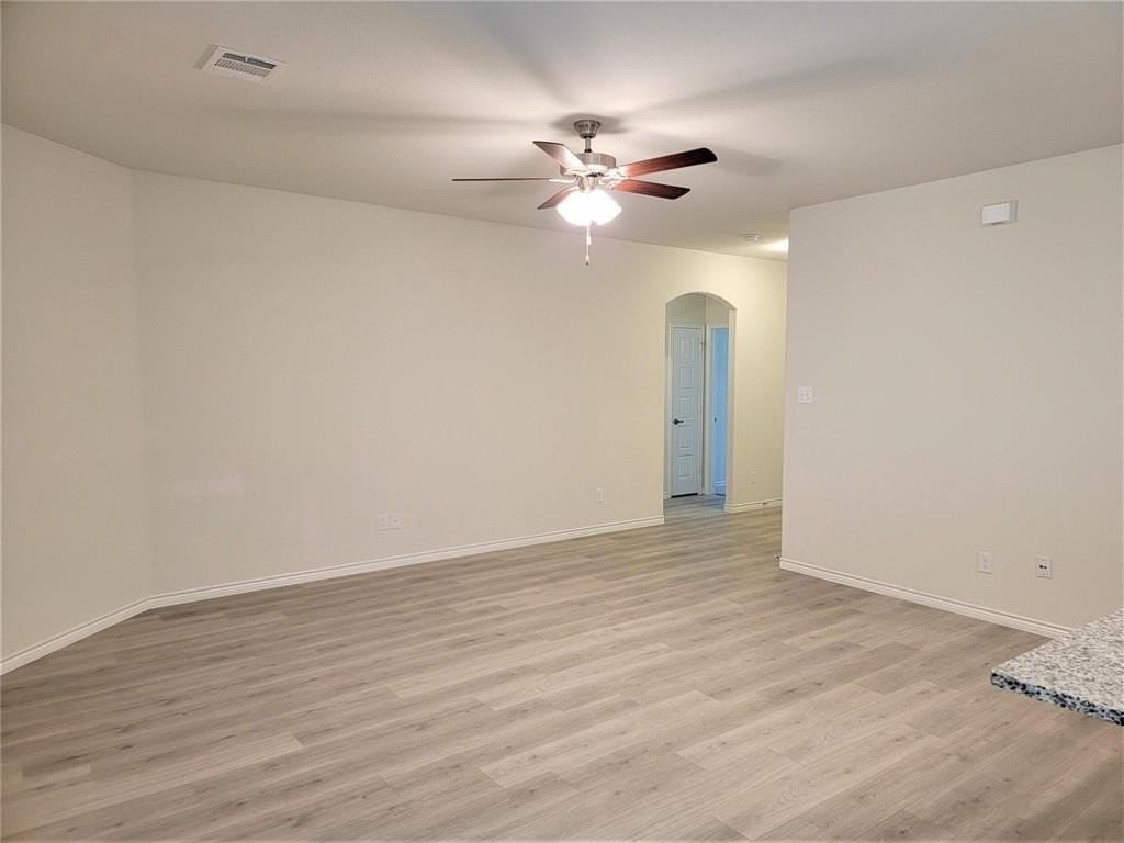 3505 Comal Dr - Photo 4 of 27