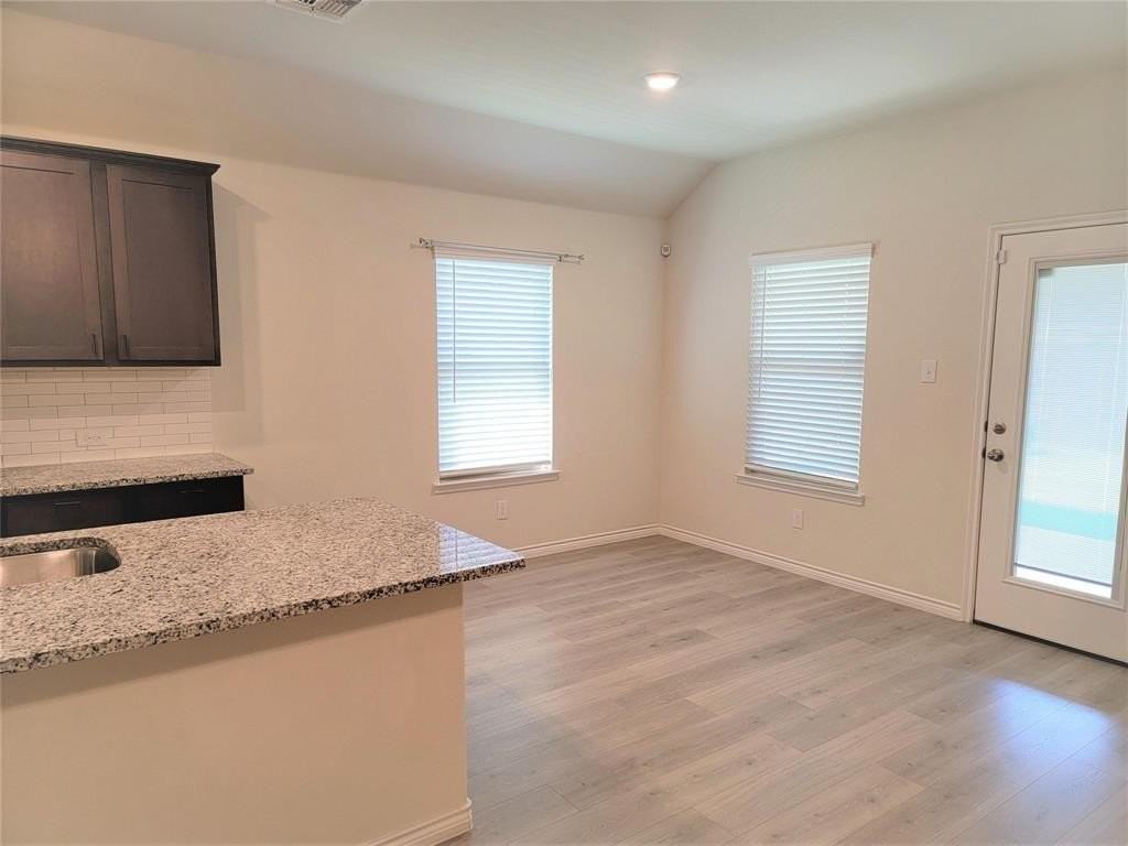 3505 Comal Dr - Photo 7 of 27