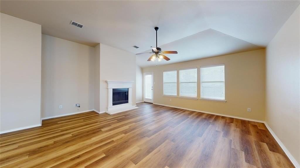 225 Cookston Ln - Photo 4 of 23