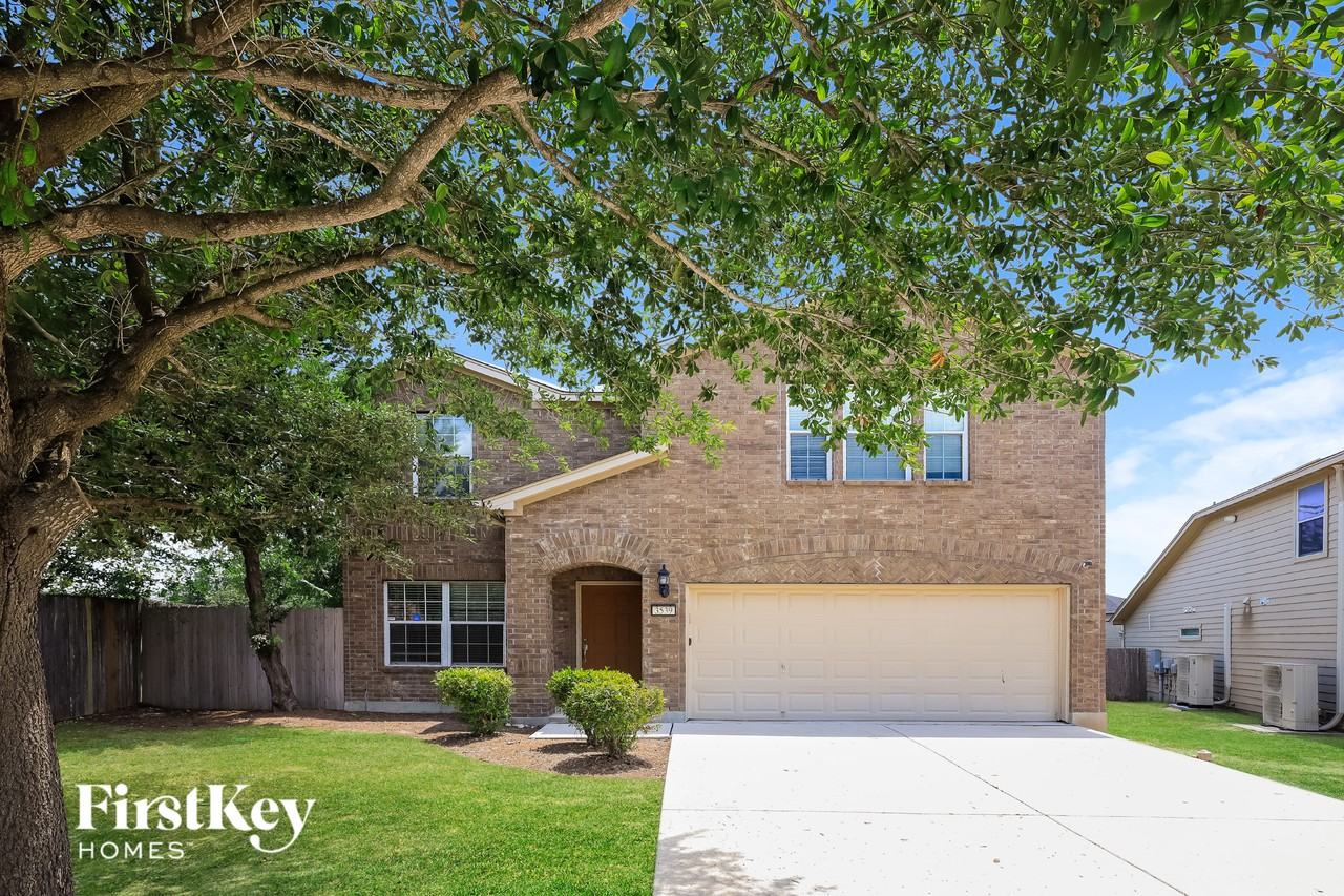 3539 Maguey Trl - Photo 2 of 15