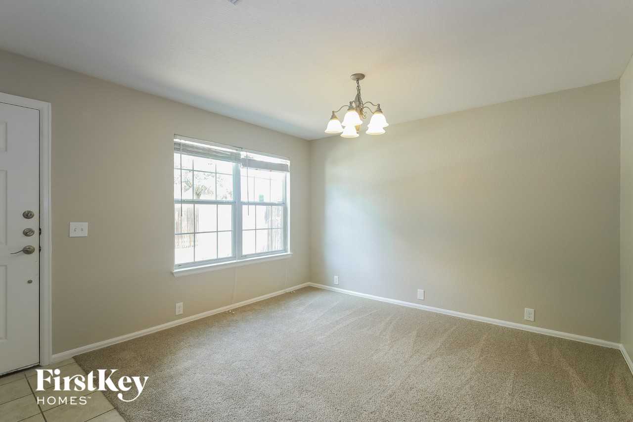 3539 Maguey Trl - Photo 4 of 15