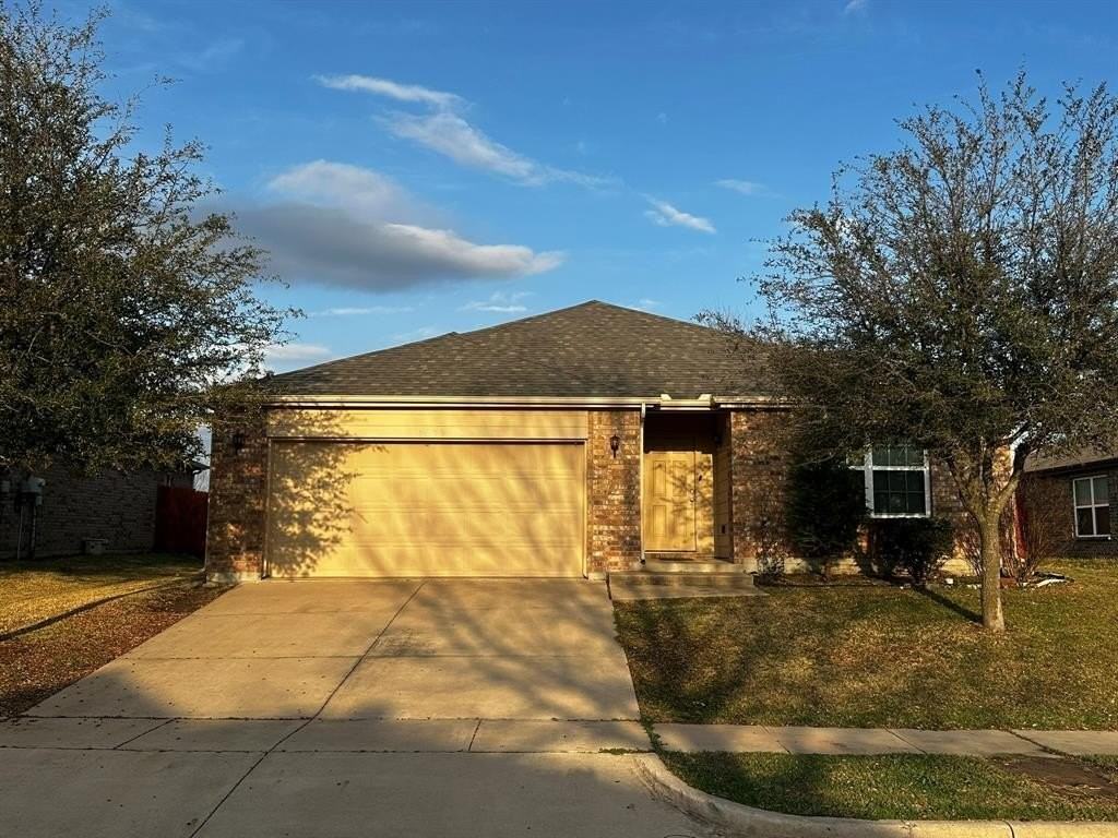 1409 S Raven Dr - Photo 2 of 28