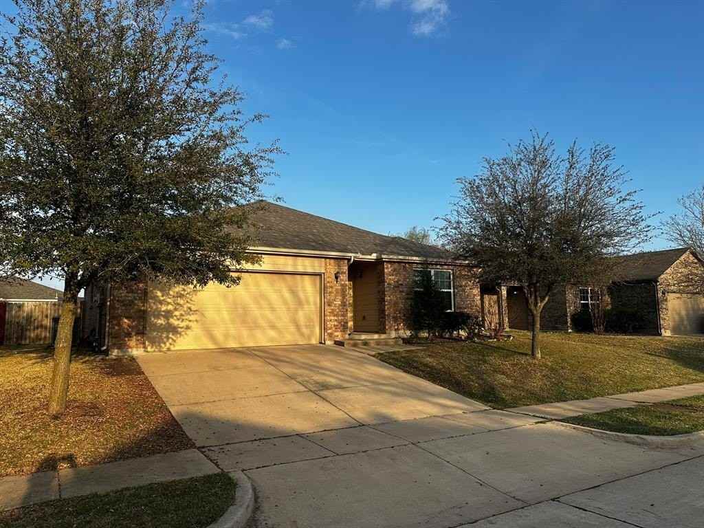 1409 S Raven Dr - Photo 3 of 28