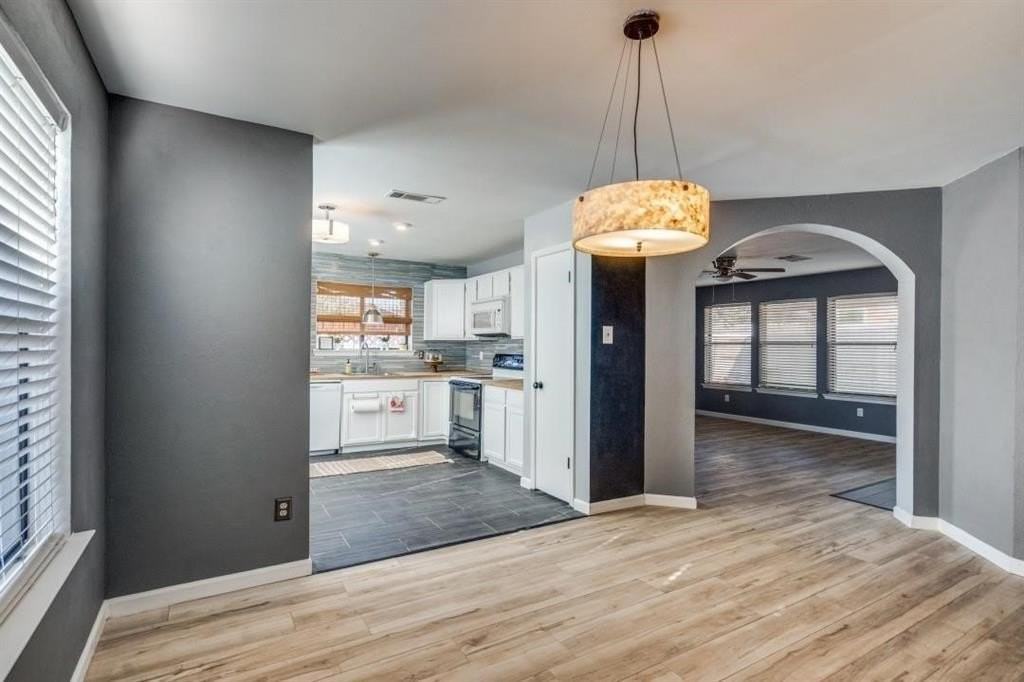 3309 Nice Dr - Photo 4 of 23