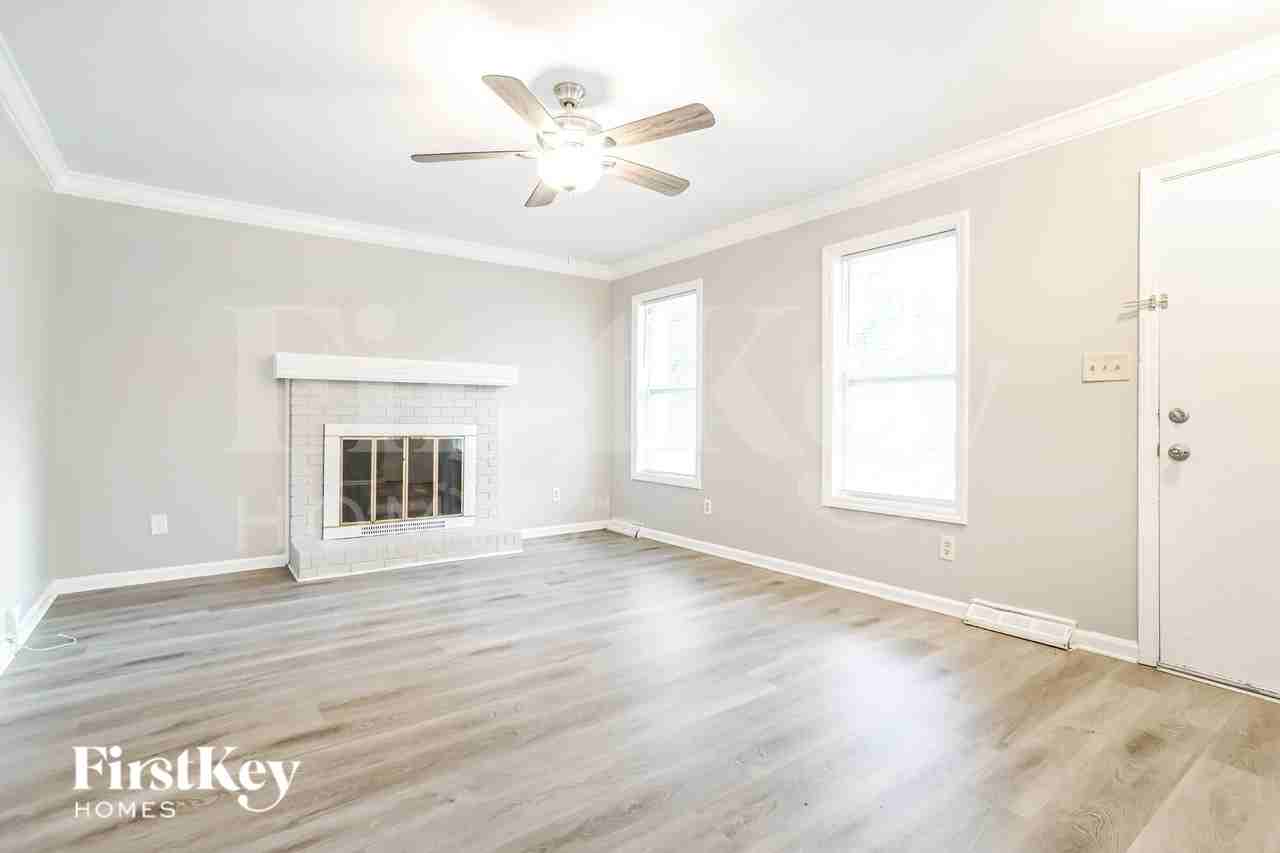 5507 Lawrence Orr Rd - Photo 4 of 16