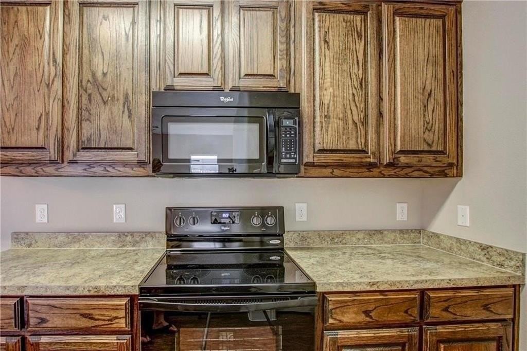 412 Canvas Ct - Photo 5 of 12