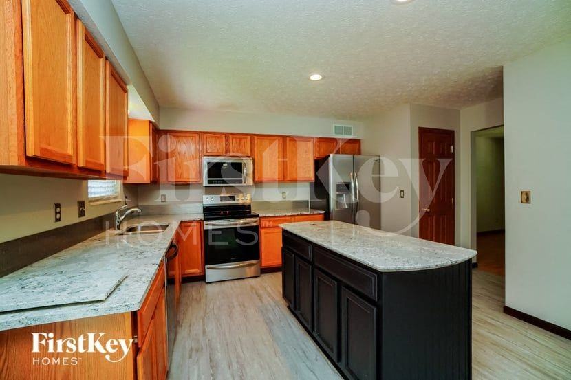 473 Fallen Timbers Ct - Photo 7 of 15