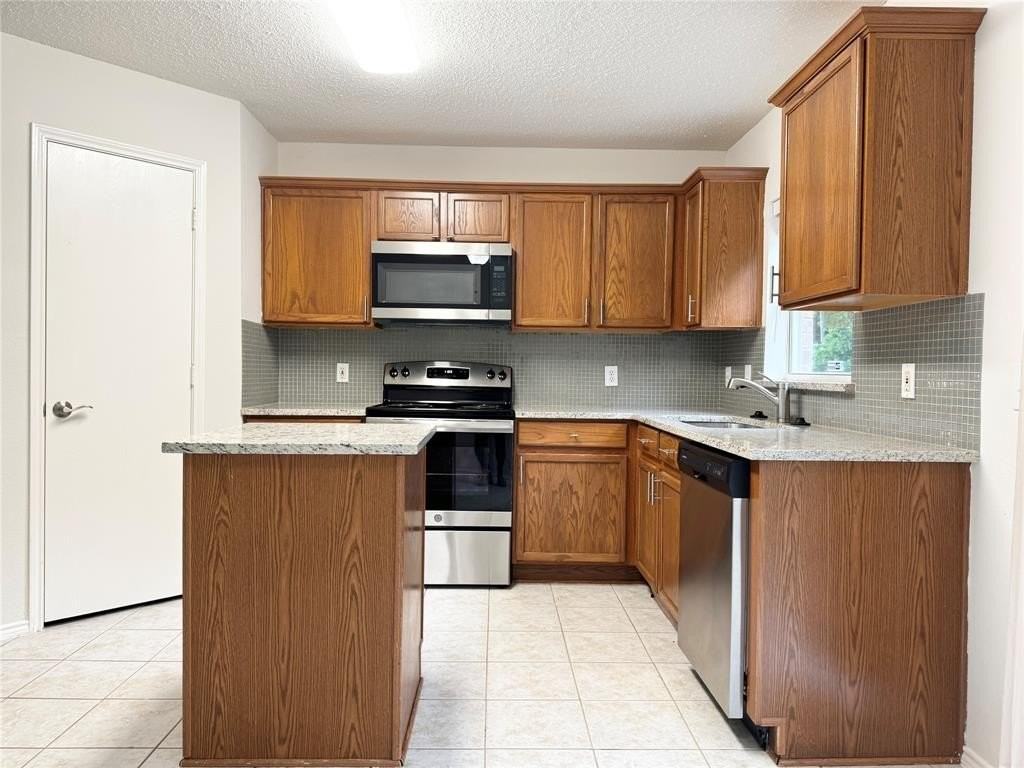 1509 Marbellas Ct - Photo 4 of 28