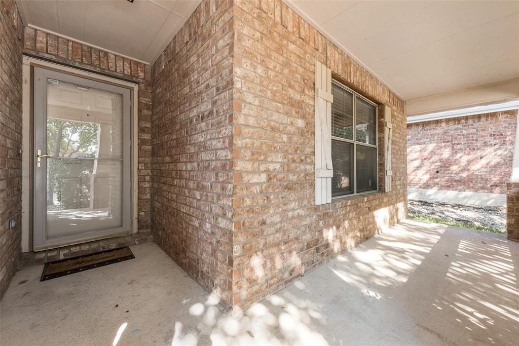 1216 Charlotte Dr - Photo 3 of 21