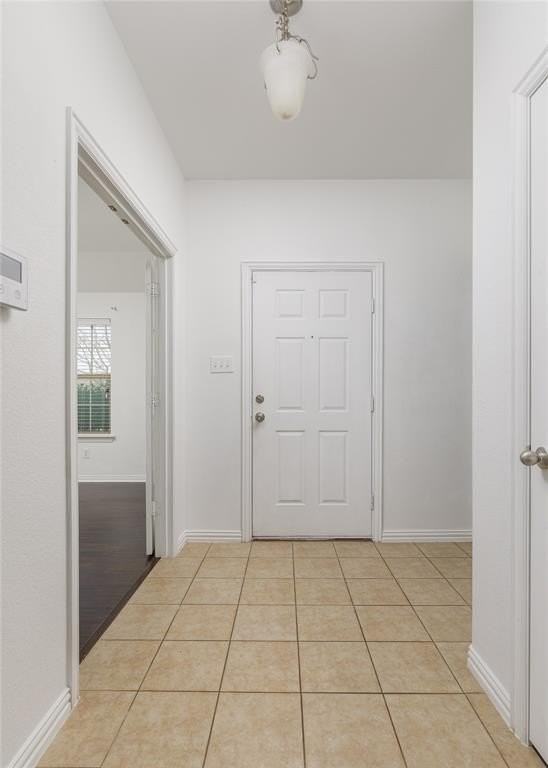 2300 Castle Creek Dr - Photo 4 of 23