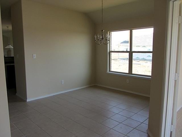 2814 Waterfall Ln - Photo 6 of 17