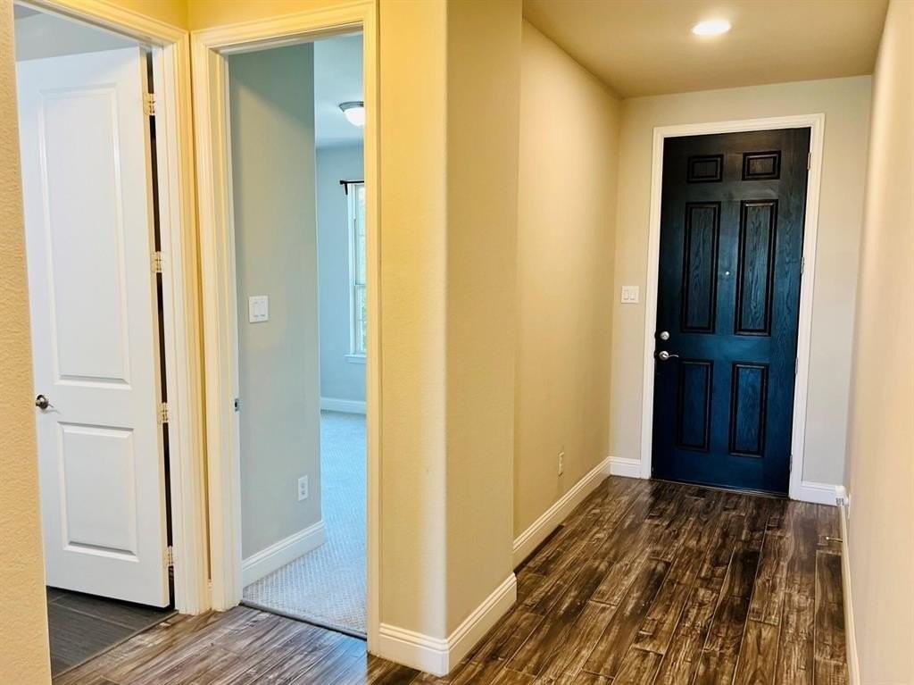 3615 Hathaway Ct - Photo 2 of 21