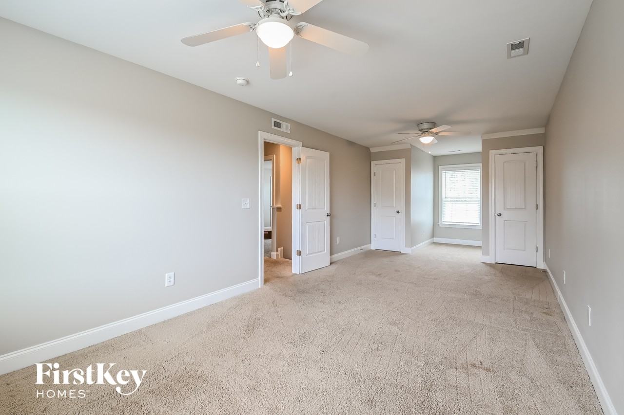 67 Black Oak Ct - Photo 3 of 15