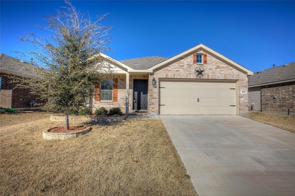 404 Falling Star Dr - Photo 4 of 34