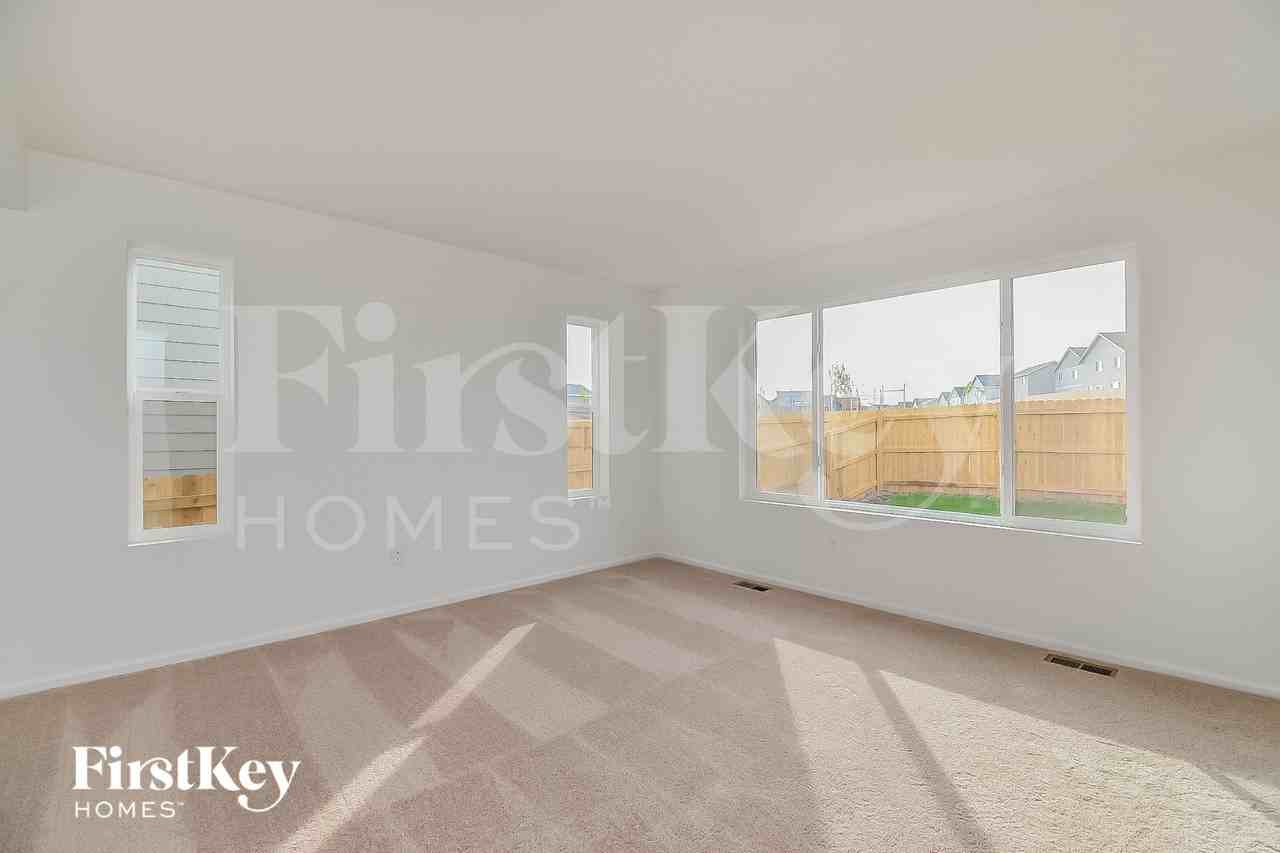 10213 Luneth Dr - Photo 2 of 15