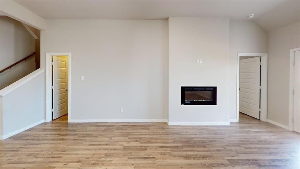 7135 Rolling Waters Way - Photo 4 of 21