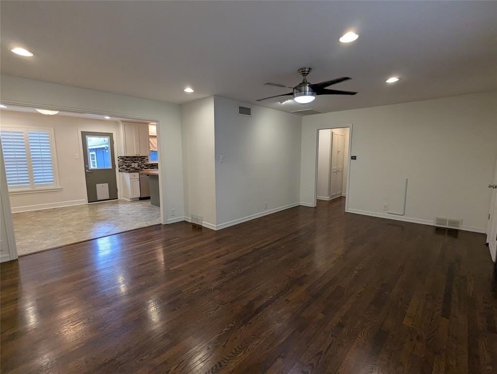 6626 Highgate Ln - Photo 2 of 28