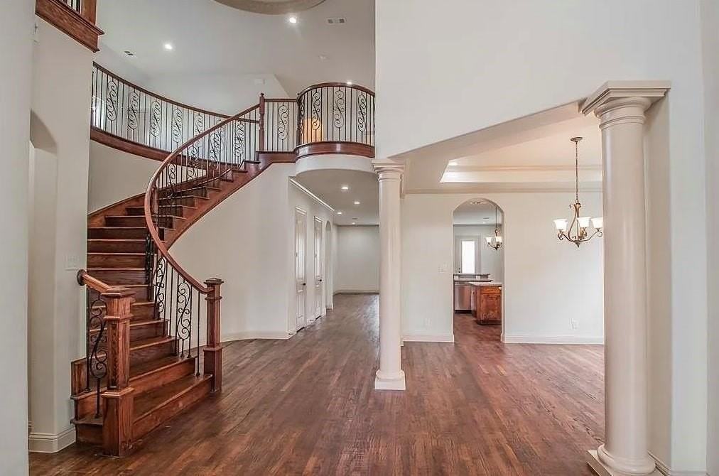 3836 Innisbrook Dr N - Photo 3 of 22