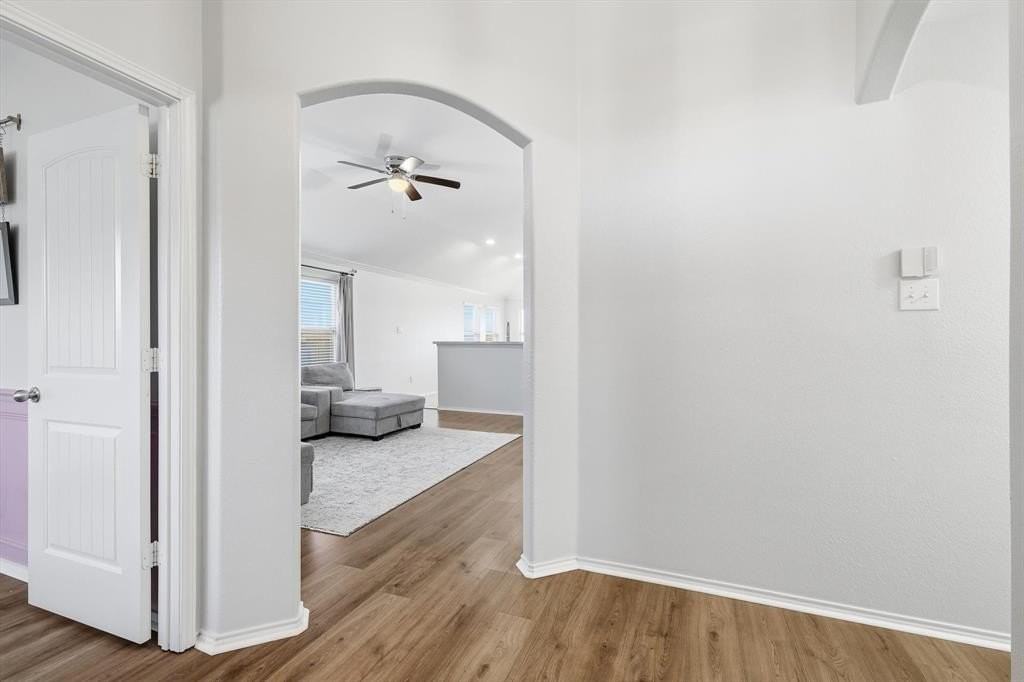 14316 Broomstick Rd - Photo 5 of 40