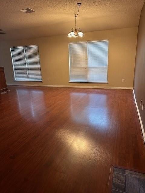 9917 Carter Dr - Photo 3 of 15