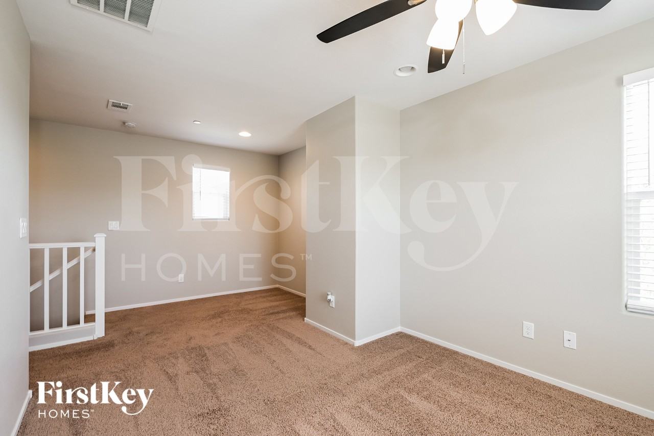 661 Swift Eagle Ave - Photo 7 of 15