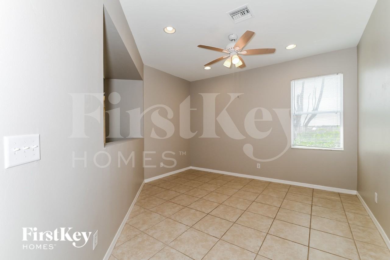 1325 Nw 20th Ct - Photo 6 of 16