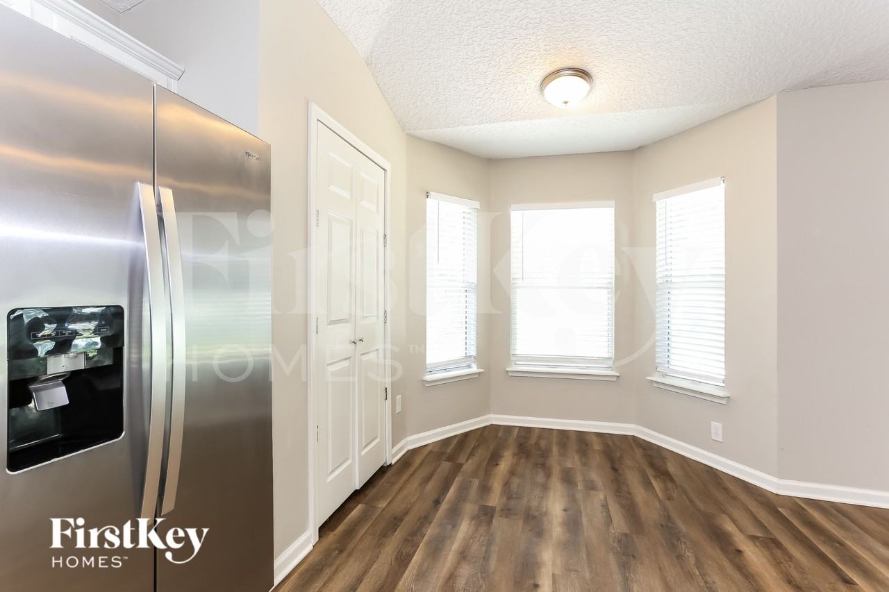 1036 Three Forks Ct - Photo 4 of 16