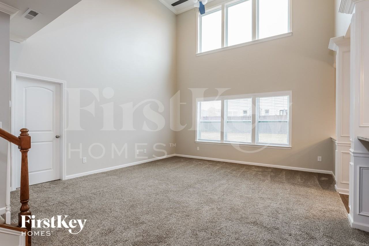 15022 Ockeechobee Ct - Photo 2 of 15