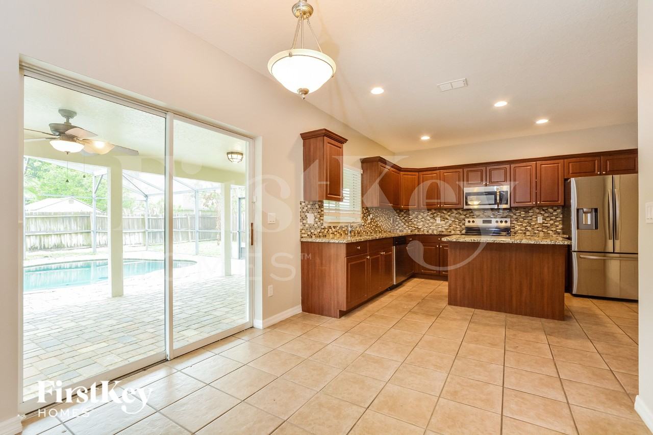 1400 Broken Pine Rd - Photo 5 of 15