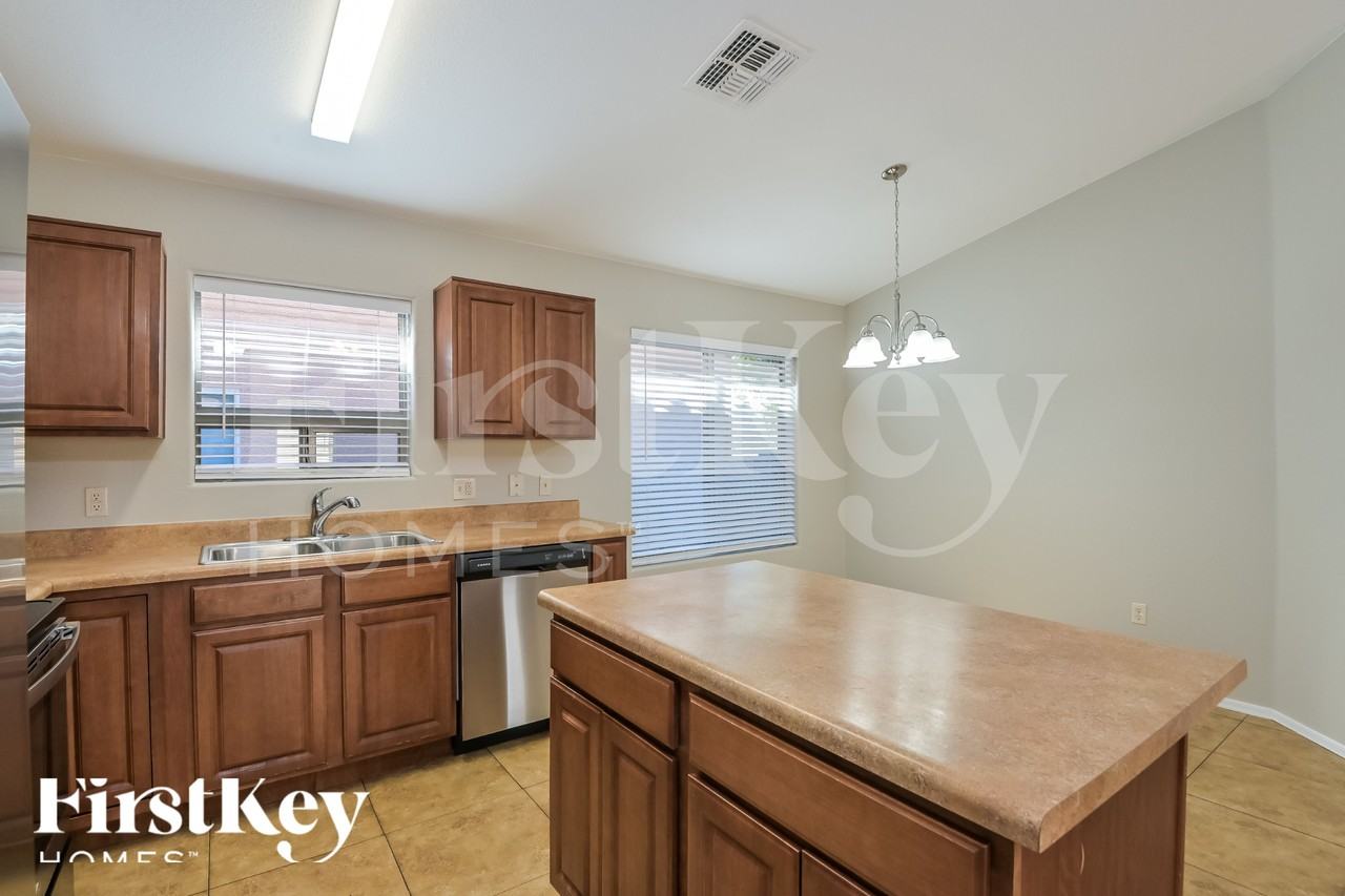 8388 S Gupta Dr - Photo 4 of 15