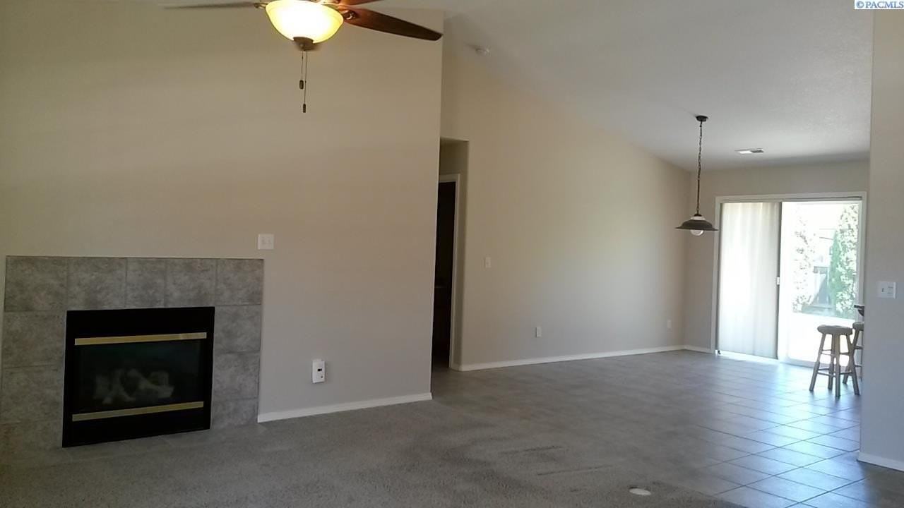 3207 S Rainier St - Photo 4 of 49