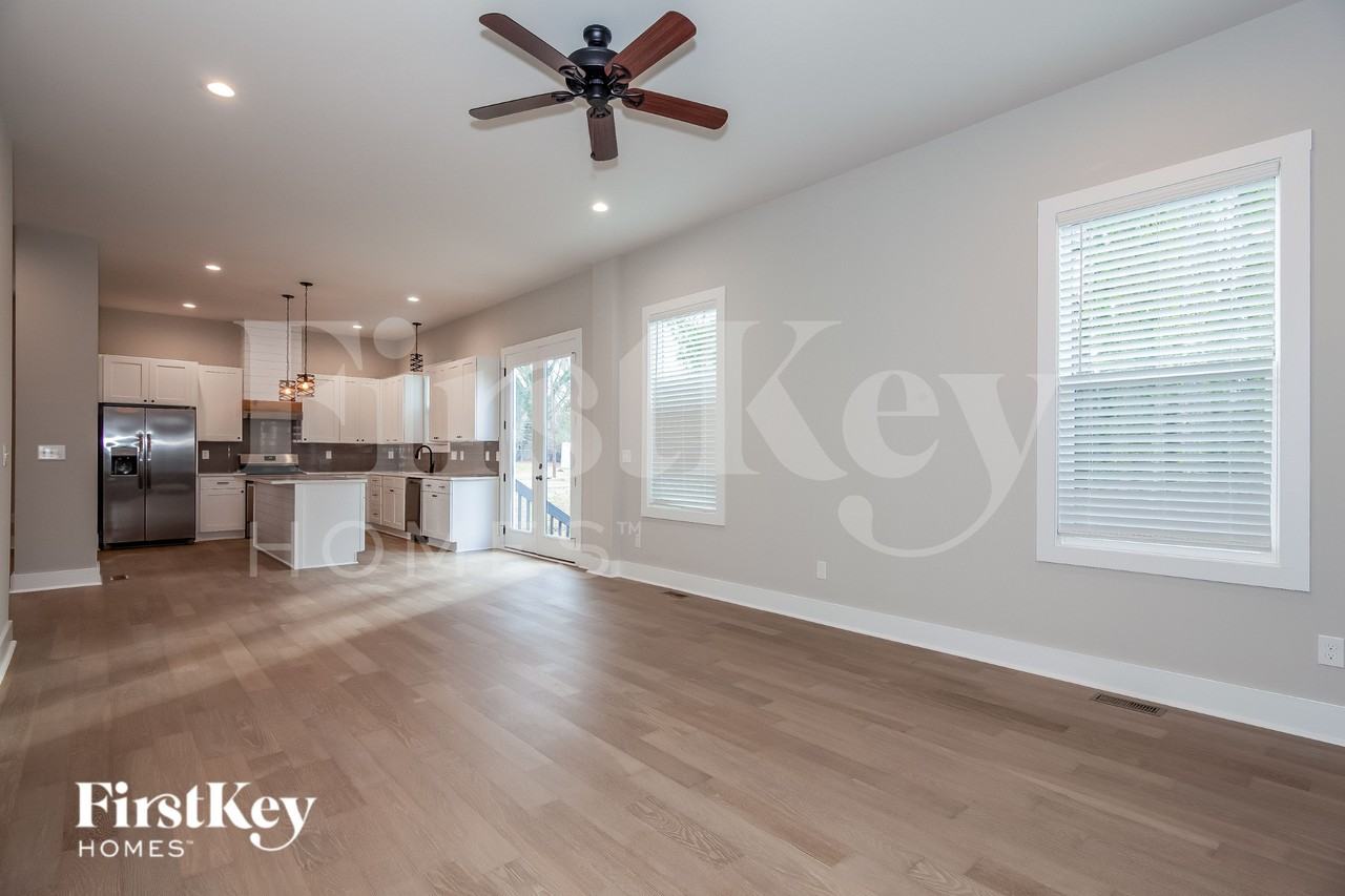 11327 Tema Cir - Photo 2 of 15