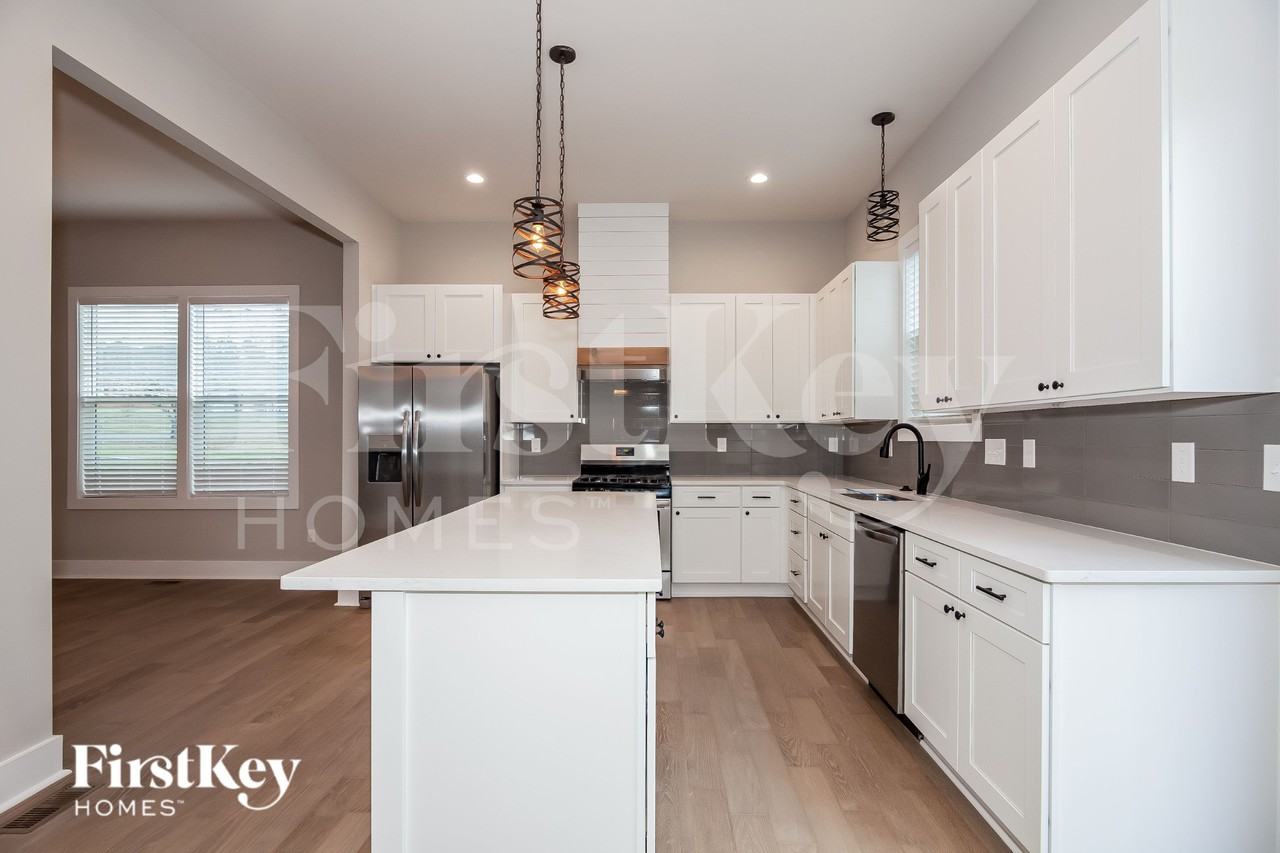 11327 Tema Cir - Photo 4 of 15