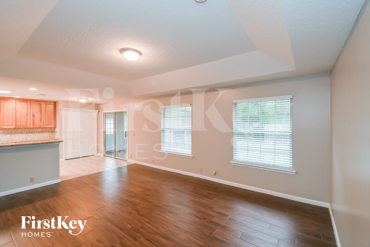 630 London Morning Ct - Photo 4 of 16