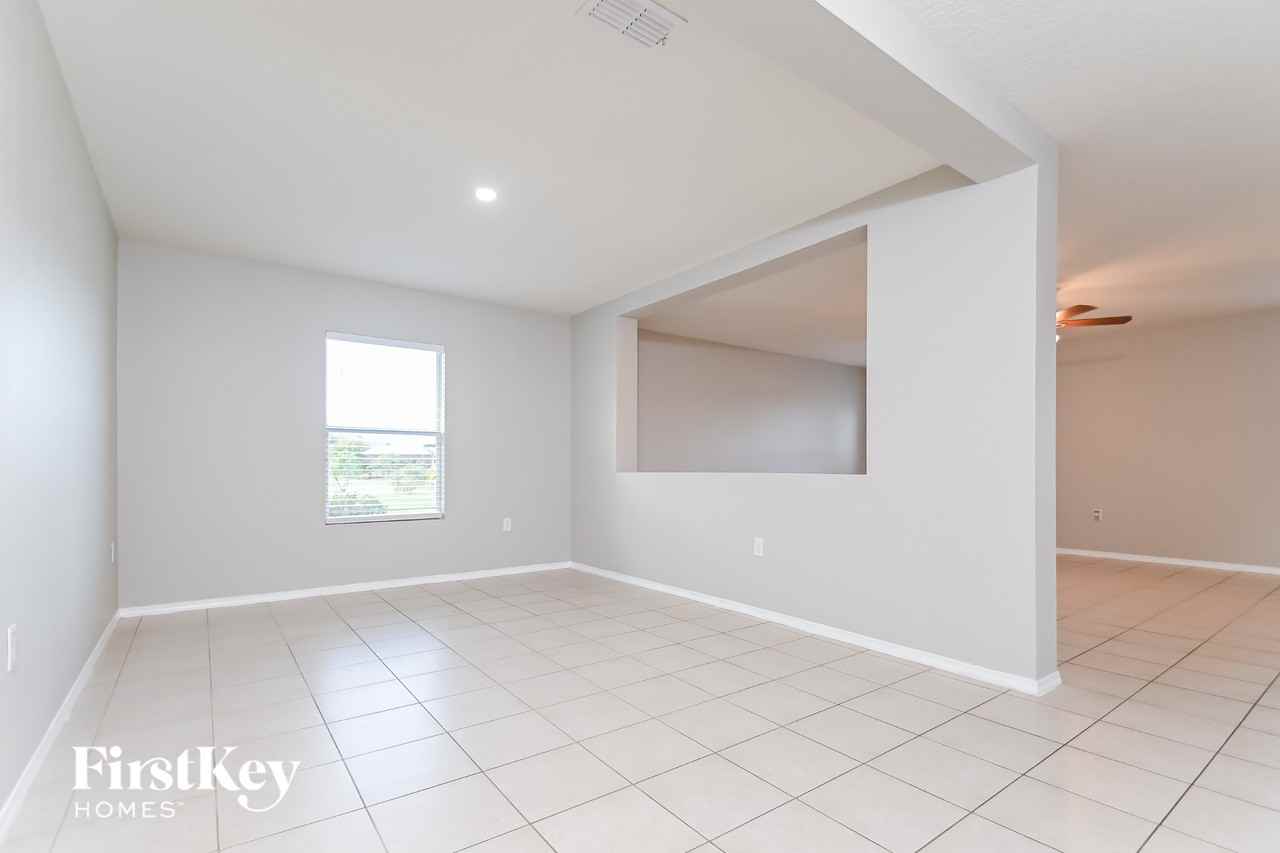 234 Star Shell Dr - Photo 4 of 15