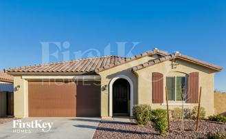 7756 W Glass Ln - Photo 1 of 1