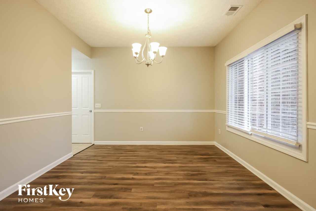 5163 Trull Brook Dr - Photo 7 of 15