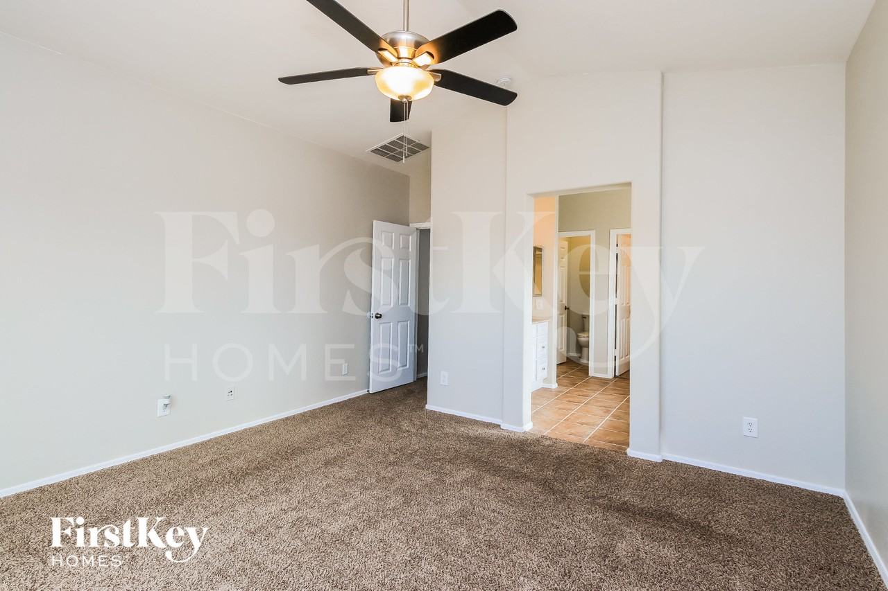 27978 N Muscovite Dr - Photo 7 of 15