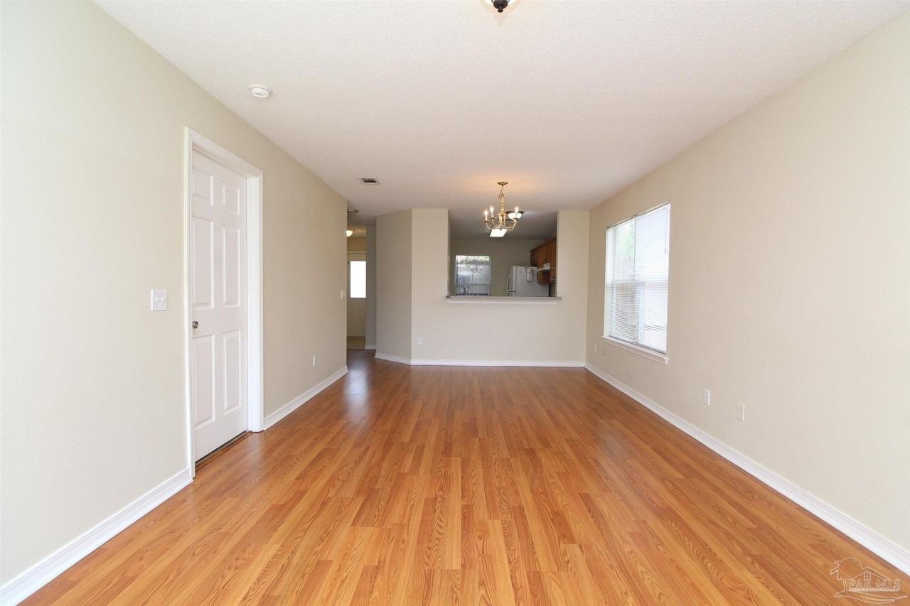 2013 Marquesas Ln - Photo 4 of 20