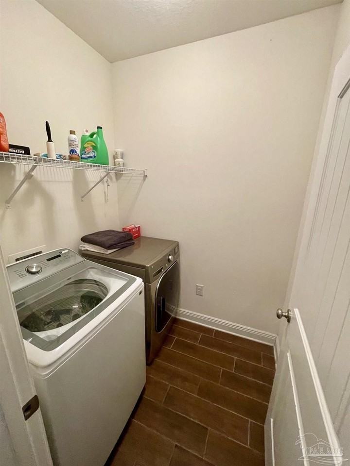 4632 Dupont Cir - Photo 4 of 28