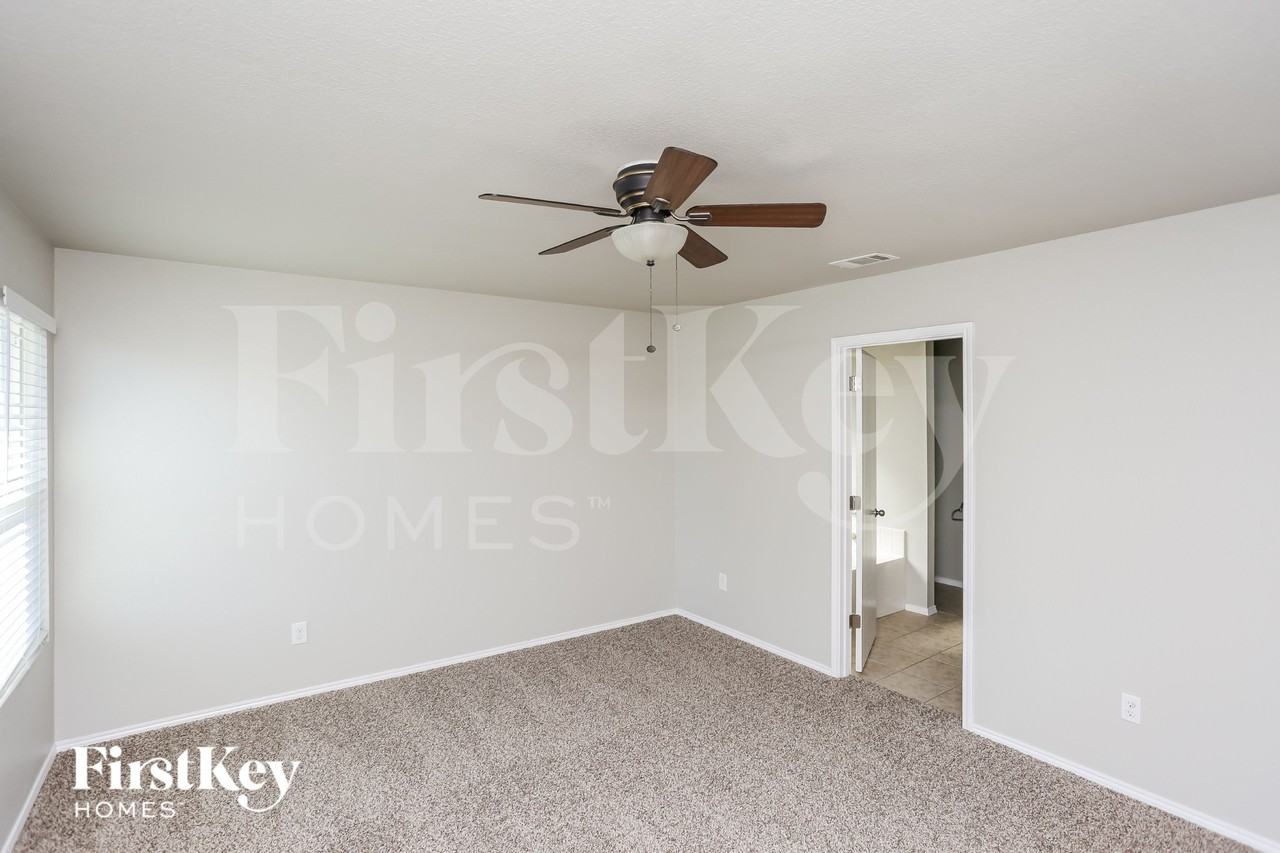 10460 Winding Passage Way - Photo 7 of 16