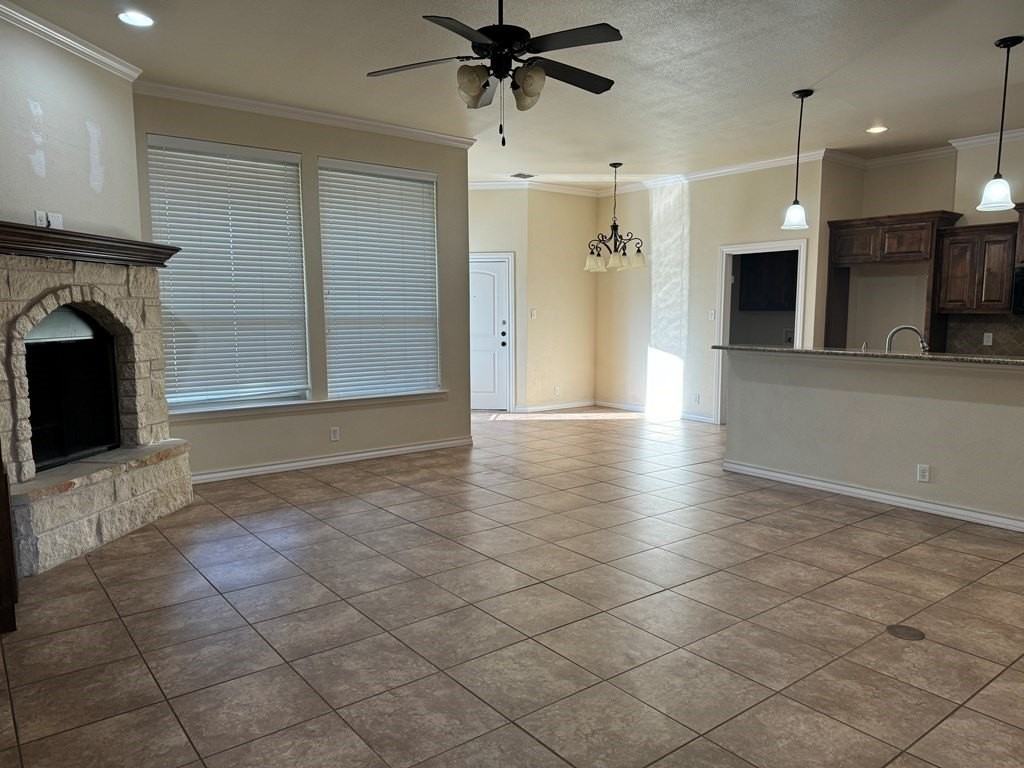 5915 Pedernales Dr - Photo 6 of 16