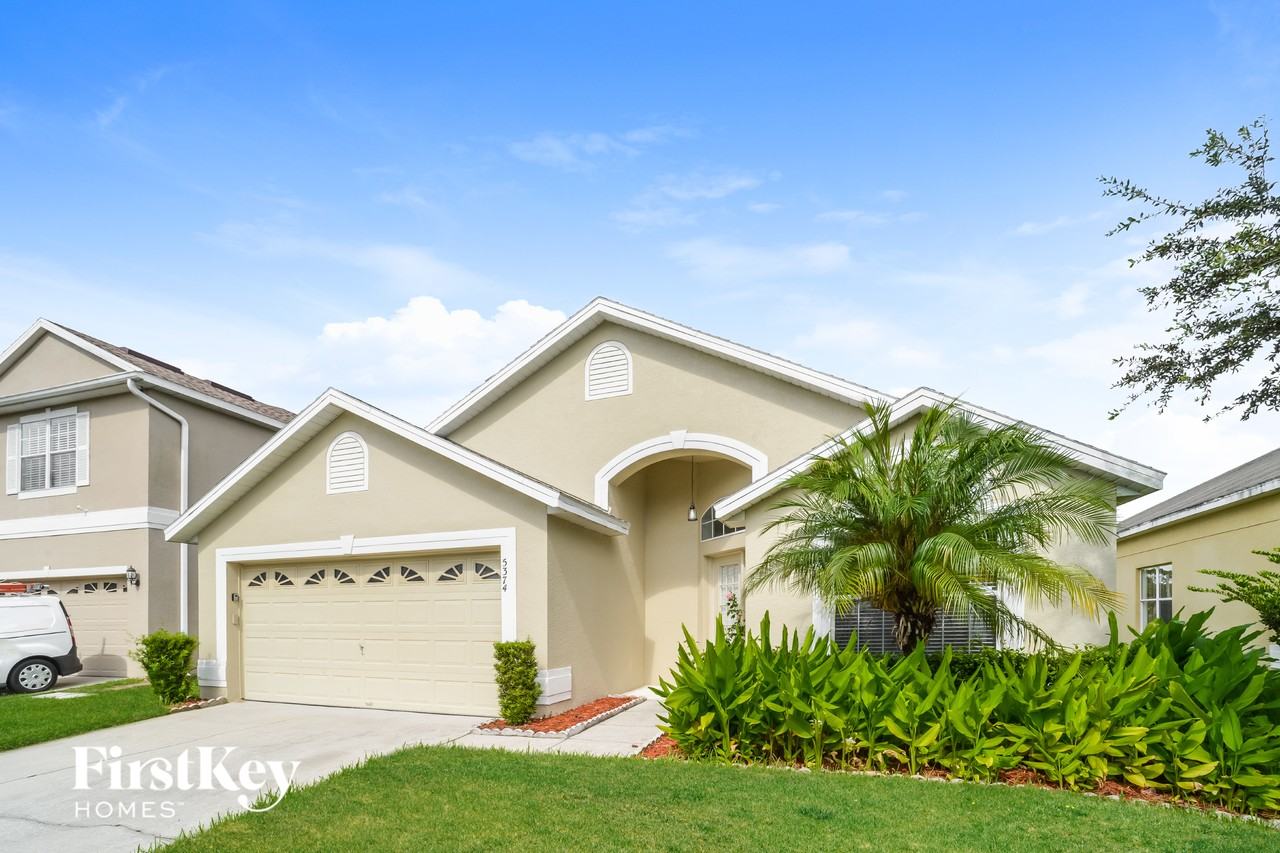 5374 Florence Harbor Dr - Photo 2 of 15