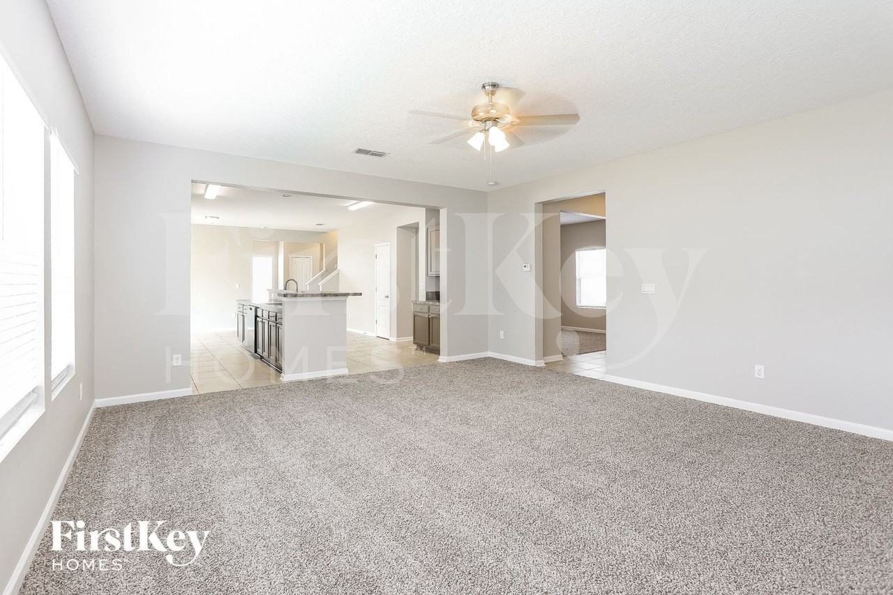 16356 Bamboo Bluff Ct - Photo 4 of 15