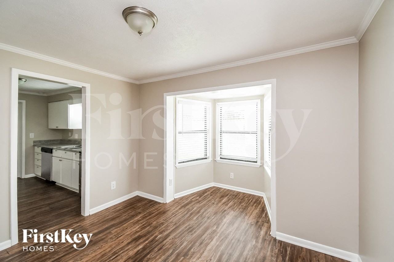 3572 Fortuna Dr - Photo 6 of 15