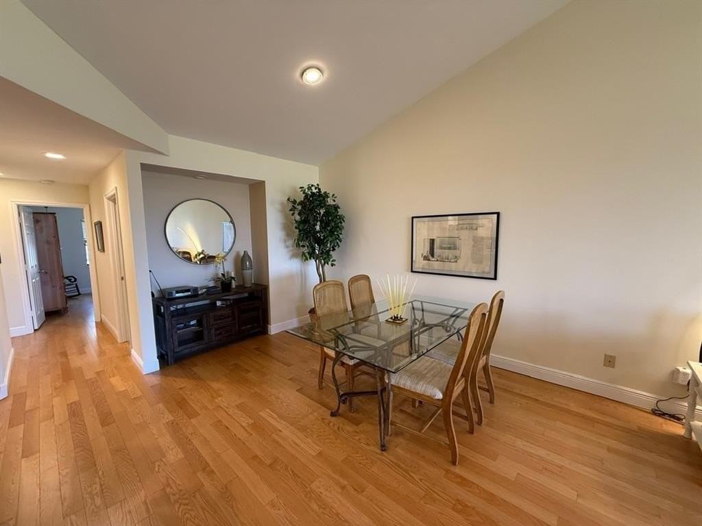 6102 Se Landing Way #13 - Photo 4 of 14