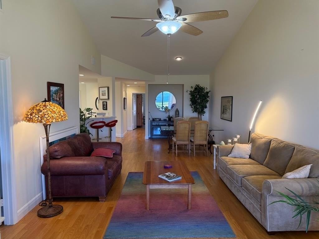 6102 Se Landing Way #13 - Photo 7 of 14