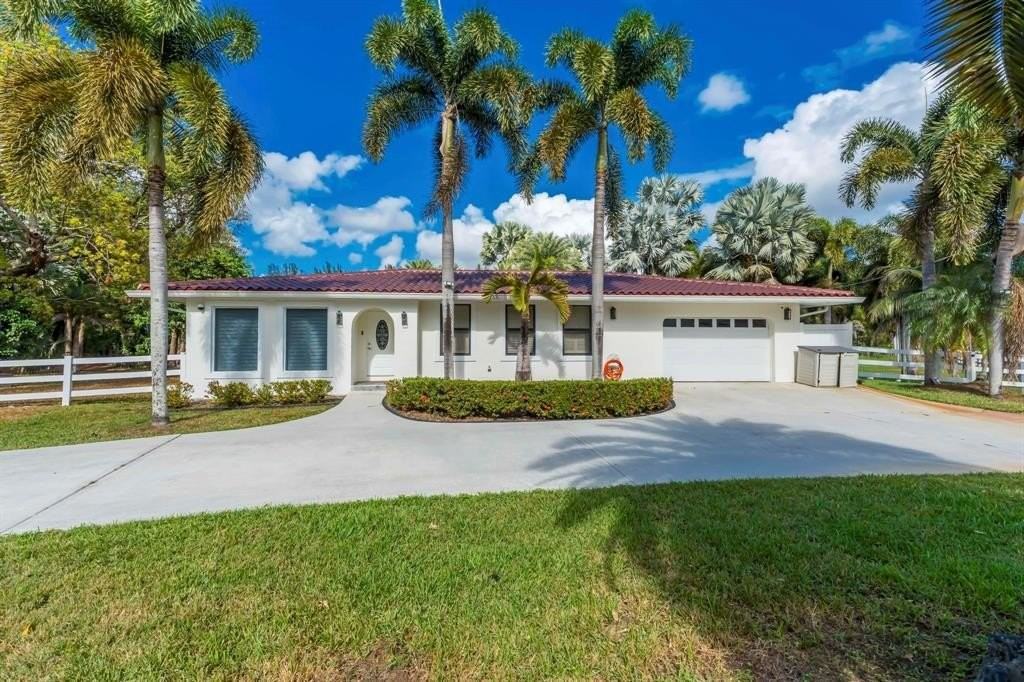 18201 Sw 70th Pl - Photo 2 of 50