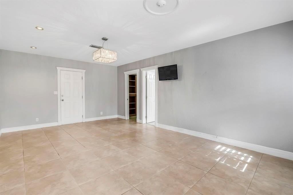 18201 Sw 70th Pl - Photo 6 of 50