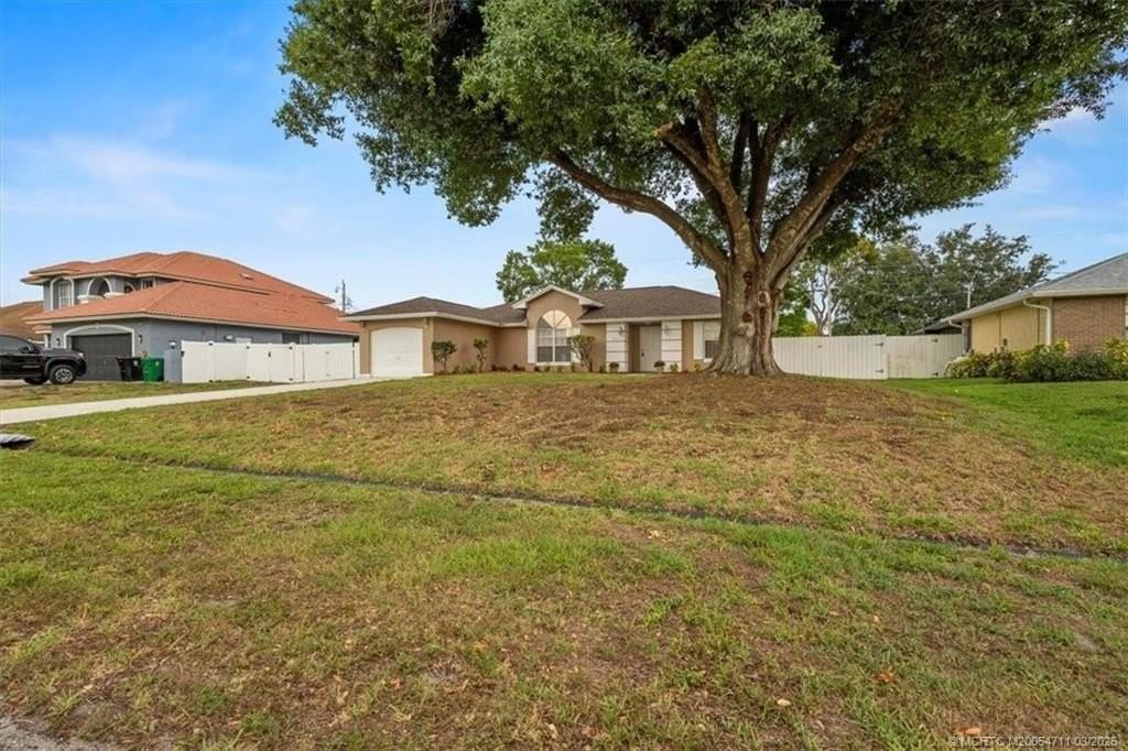 517 Sw College Park Rd - Photo 3 of 32